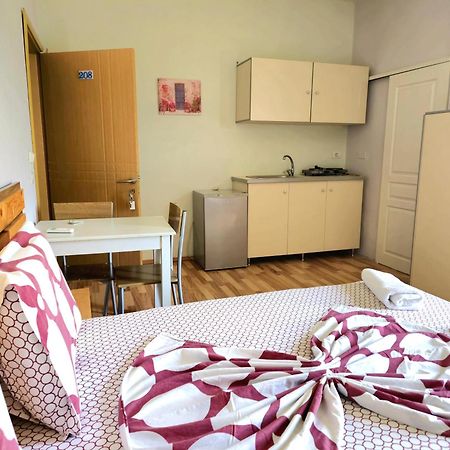 Apartments Vista Mar Орикум Экстерьер фото