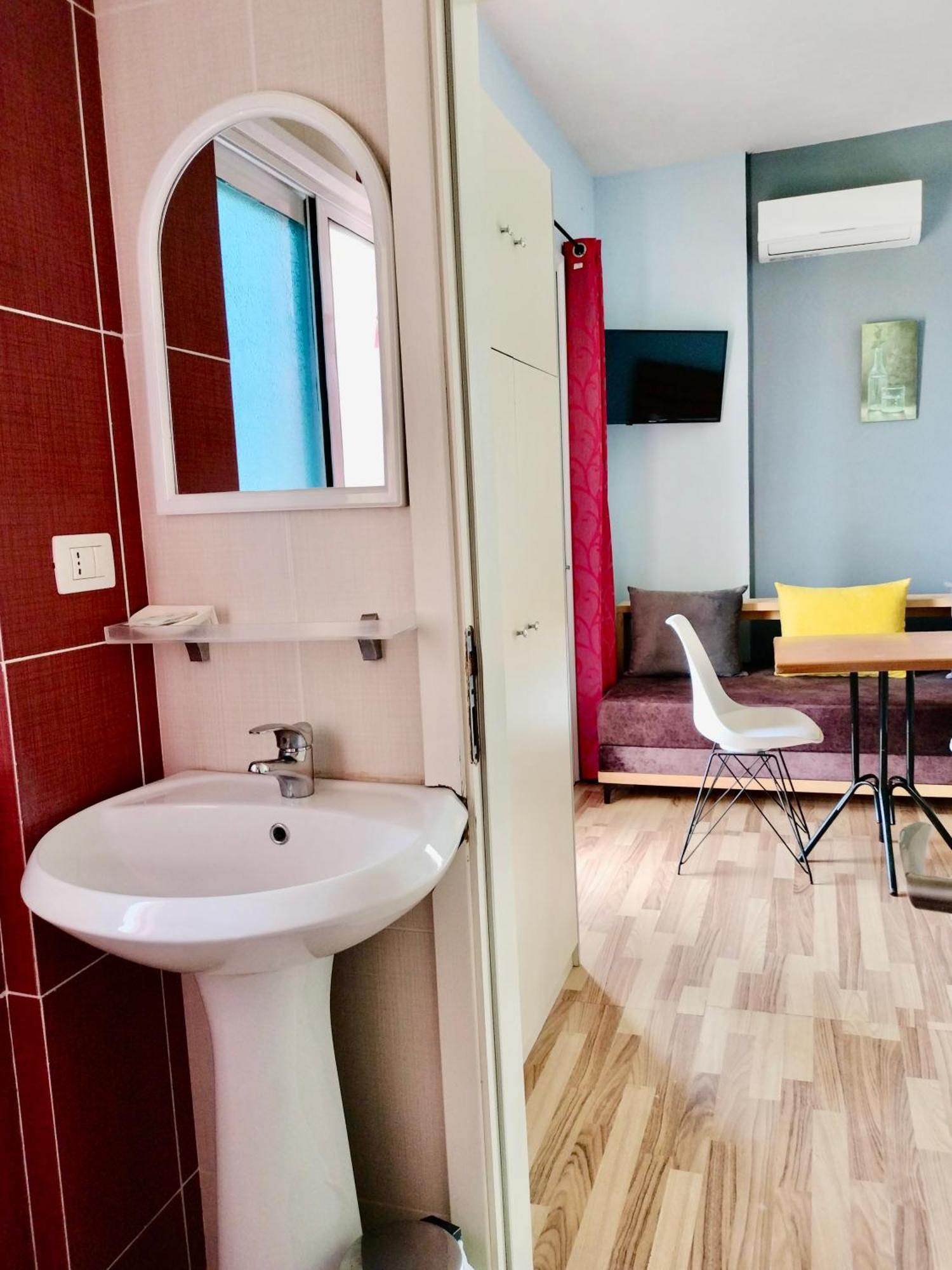 Apartments Vista Mar Орикум Экстерьер фото